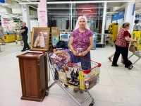 17 килограммов канцелярских товаров для нуждающихся школьников пожертвовали хабаровчане за один день